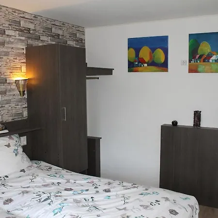 Casimir Bed & Breakfast 2*